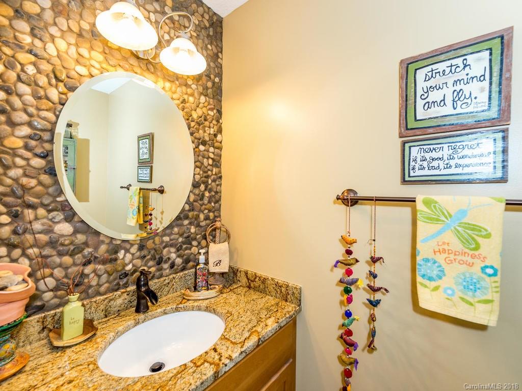 402 Bald Eagle Lane Asheville NC 28805