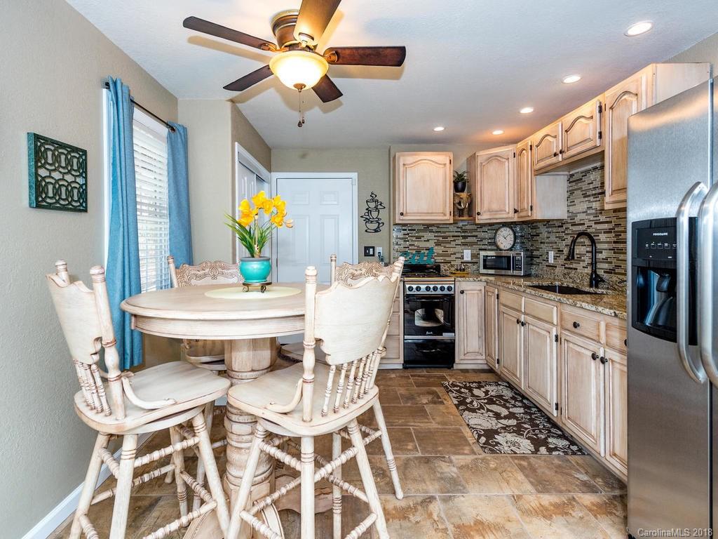 402 Bald Eagle Lane Asheville NC 28805