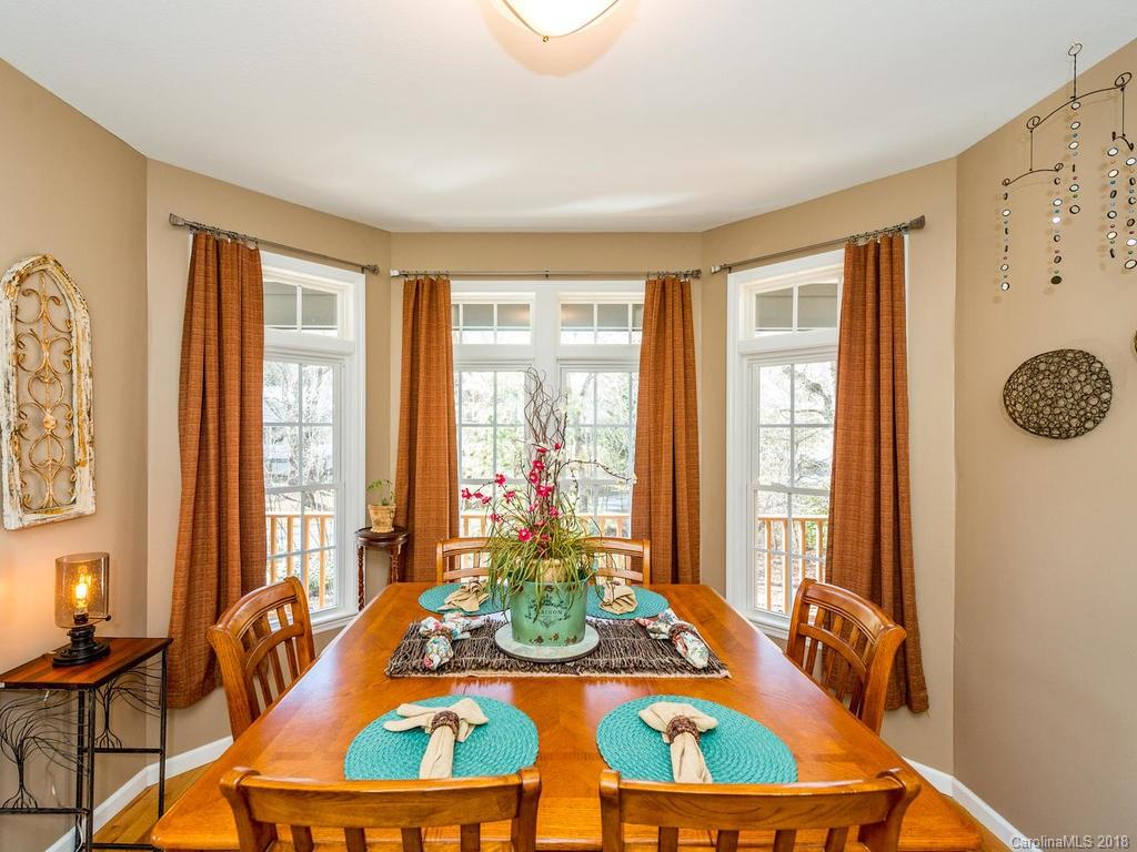 402 Bald Eagle Lane Asheville NC 28805