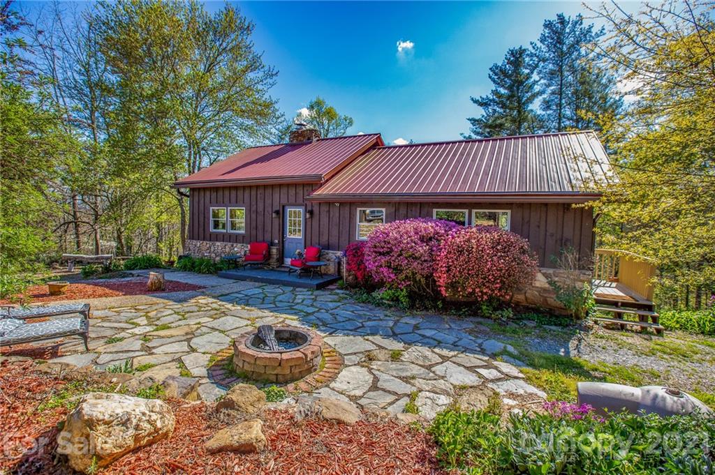 796 Blowhole Road Marshall NC 28753