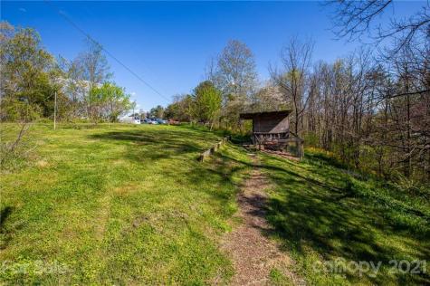 796 Blowhole Road Marshall NC 28753