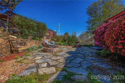 796 Blowhole Road Marshall NC 28753