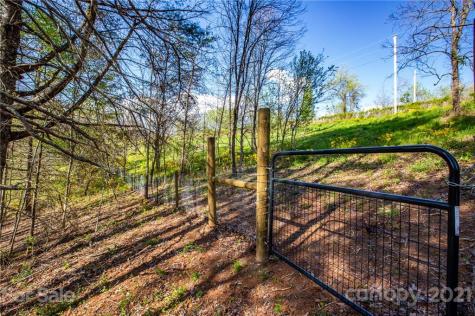 796 Blowhole Road Marshall NC 28753