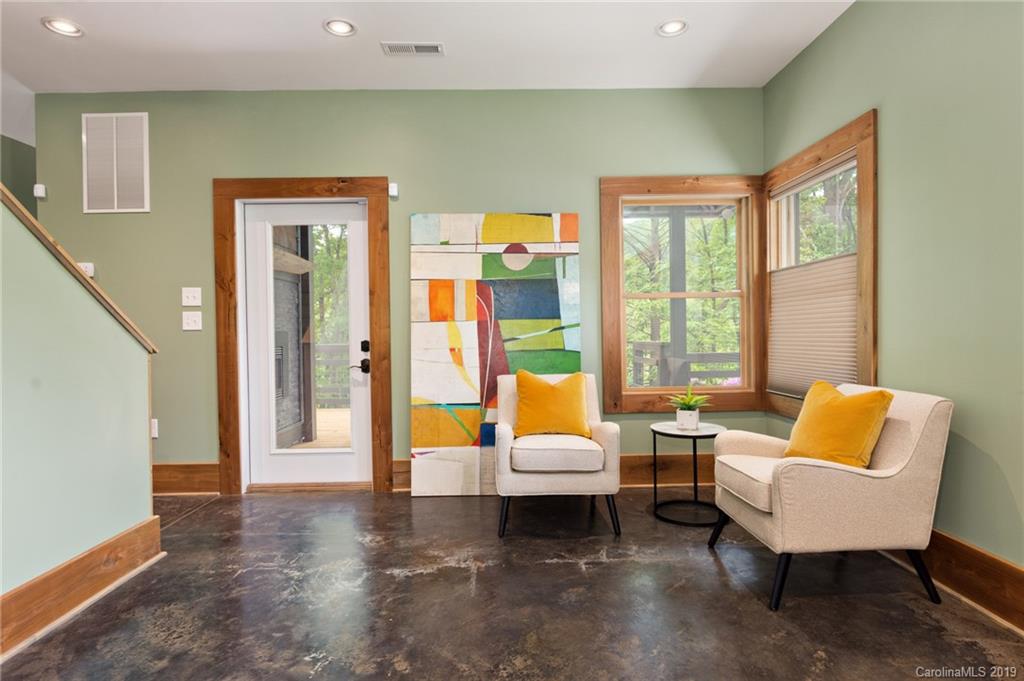 55 Gash Farm Road Asheville NC 28805