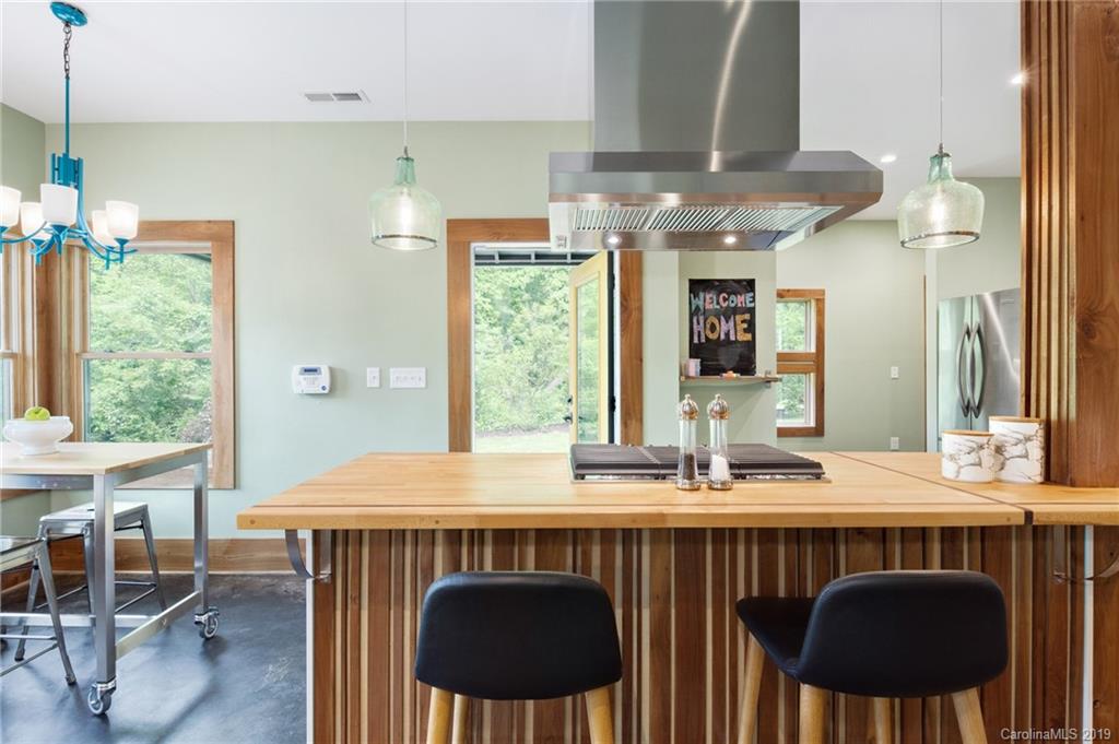 55 Gash Farm Road Asheville NC 28805