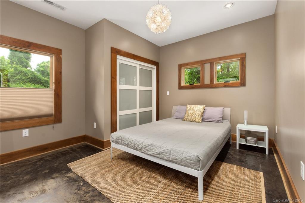 55 Gash Farm Road Asheville NC 28805
