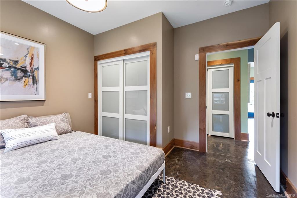 55 Gash Farm Road Asheville NC 28805