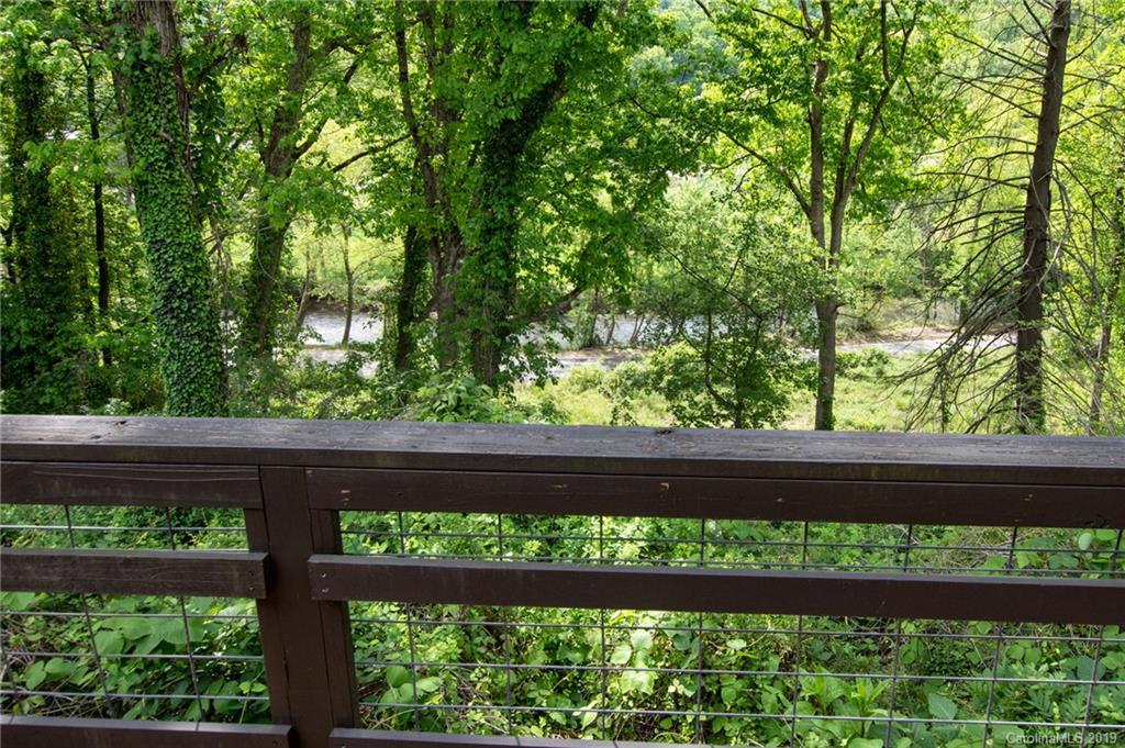 55 Gash Farm Road Asheville NC 28805