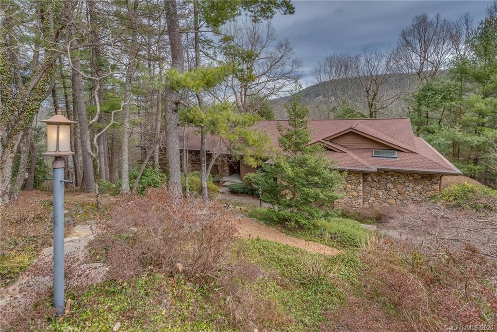 215 Pheasant Run Hendersonville NC 28739