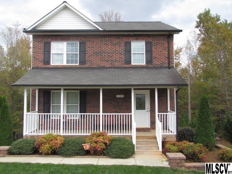222 Pine Meadows Circle Hickory NC 28601