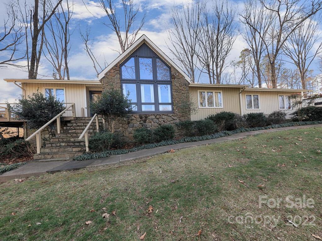 137 Huntington Lane Mooresville NC 28117