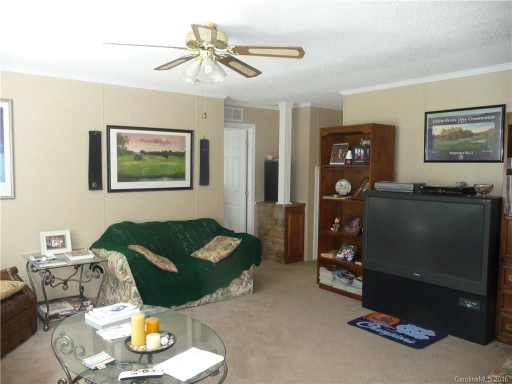 29 Speckled Hen Lane Asheville NC 28805