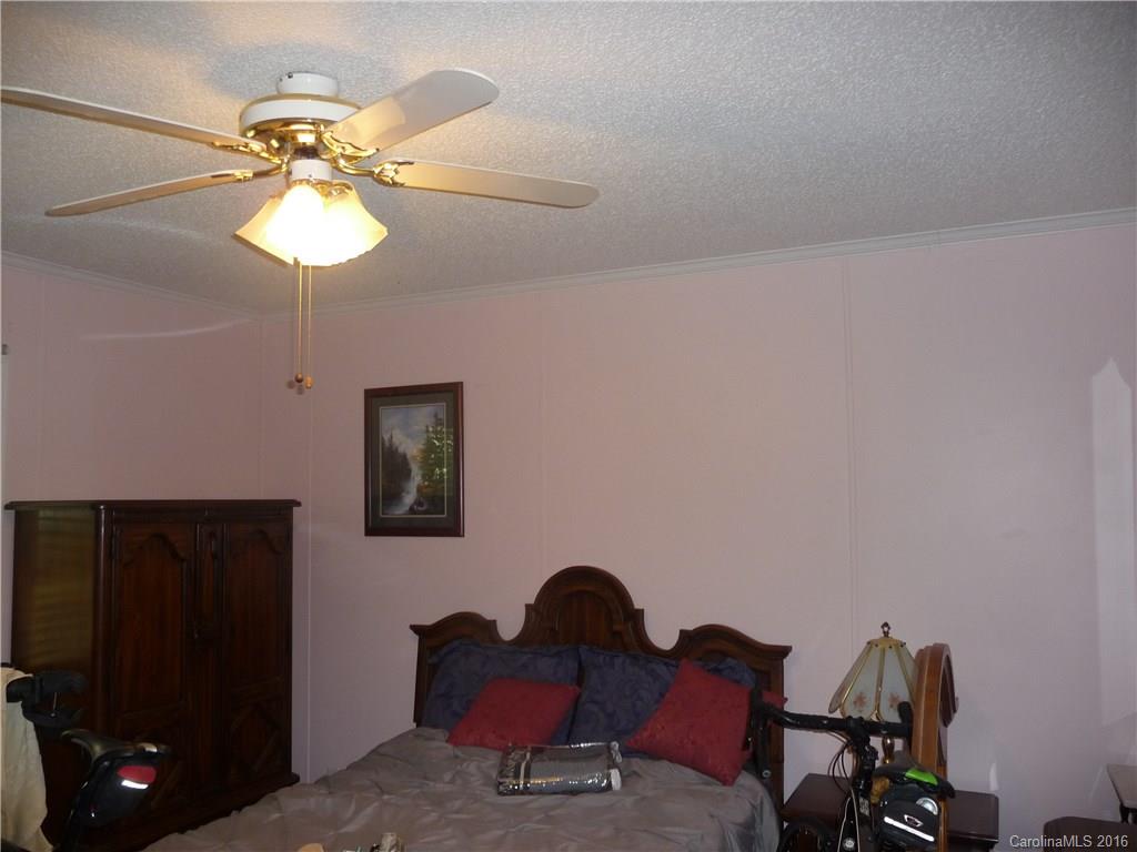 29 Speckled Hen Lane Asheville NC 28805