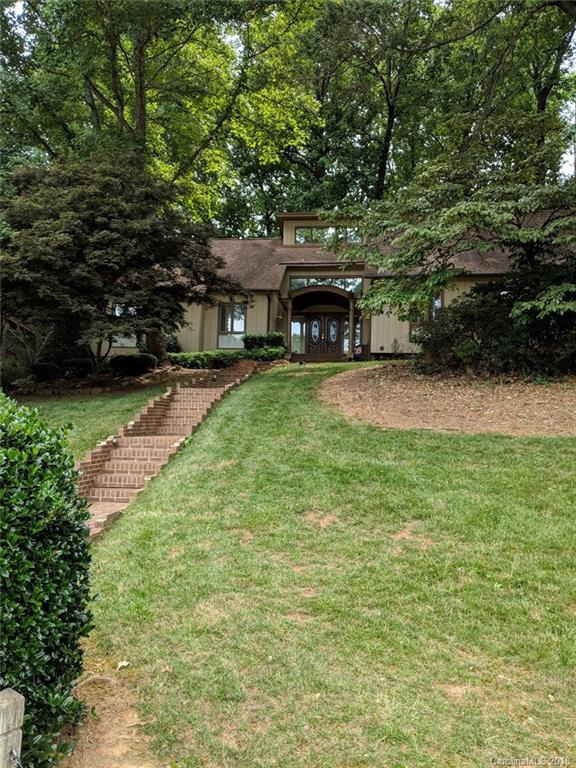 8527 Waters Point Court Charlotte NC 28277