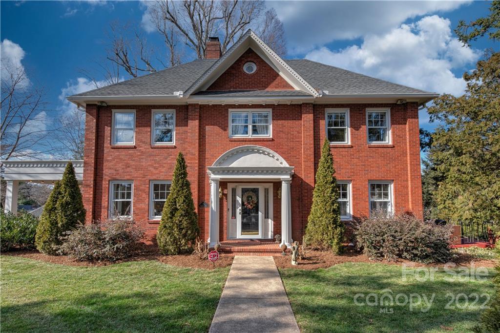 5 Griffing Boulevard Asheville NC 28804