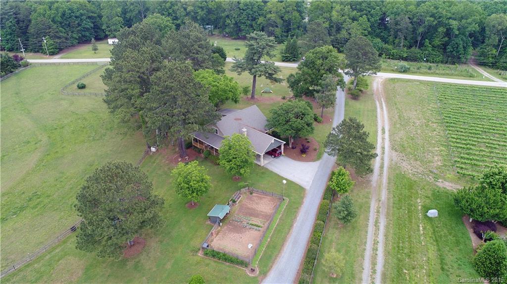 475 Gilbert Road Columbus NC 28722