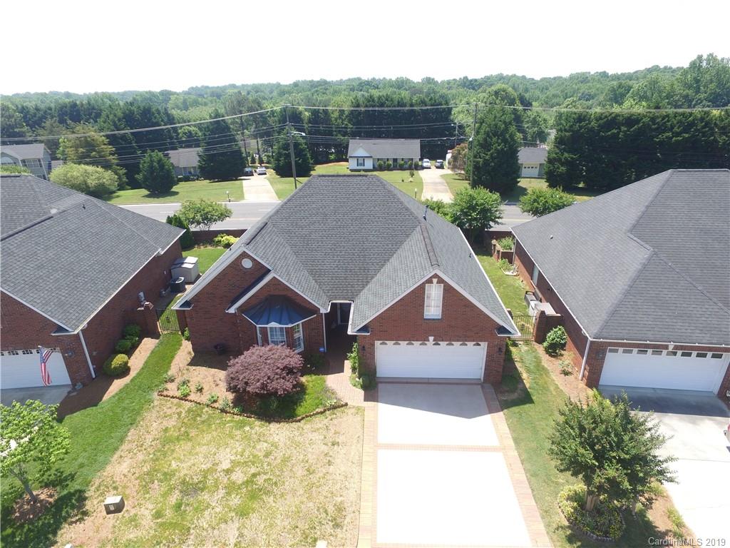 1579 Elkhart Circle Gastonia NC 28054