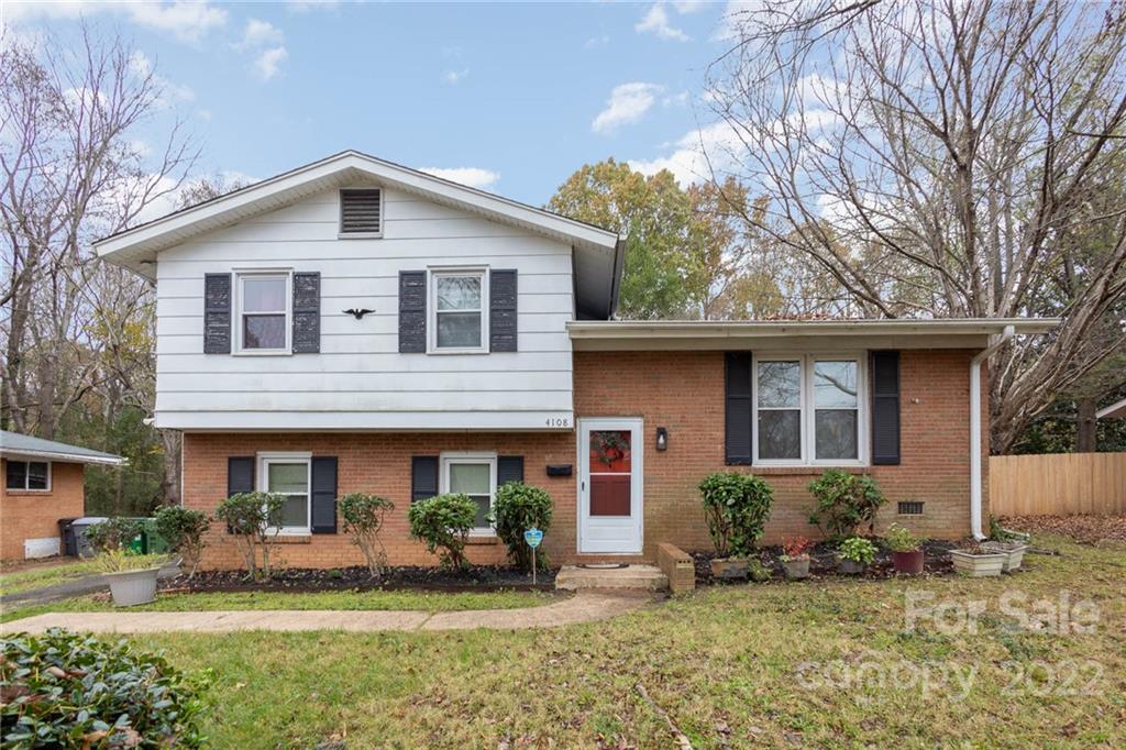 4108 Colebrook Road Charlotte NC 28215