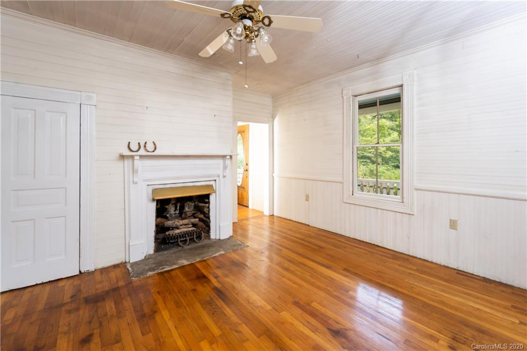 675 Fisher Branch Road Marshall NC 28753