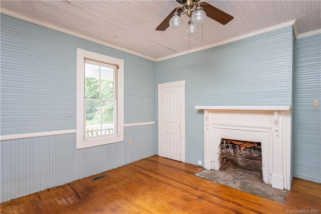 675 Fisher Branch Road Marshall NC 28753