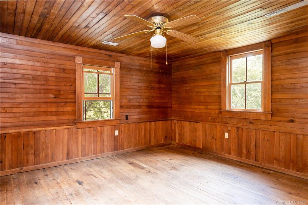 675 Fisher Branch Road Marshall NC 28753