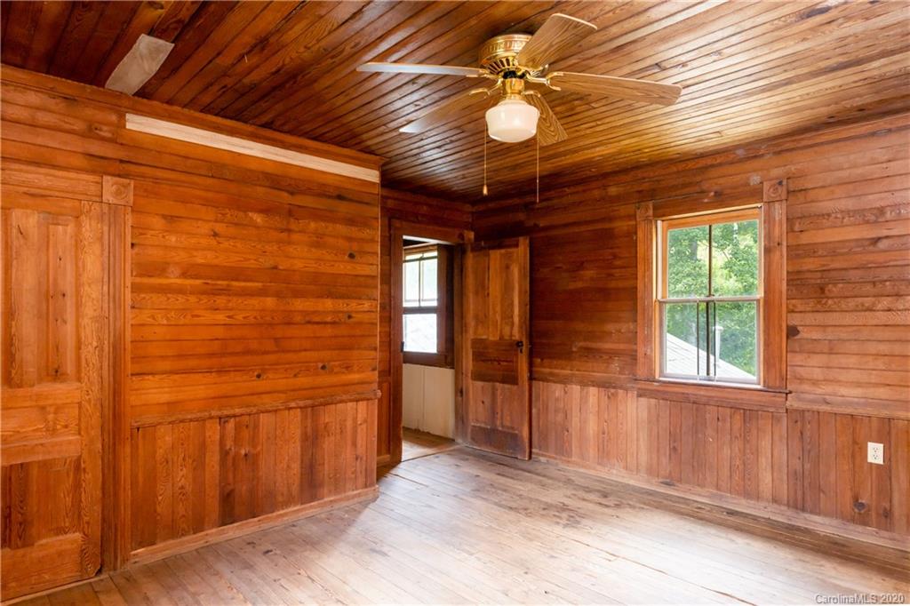675 Fisher Branch Road Marshall NC 28753