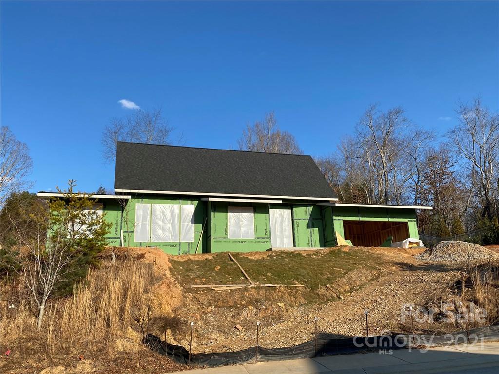 17 Versailles Lane Asheville NC 28804
