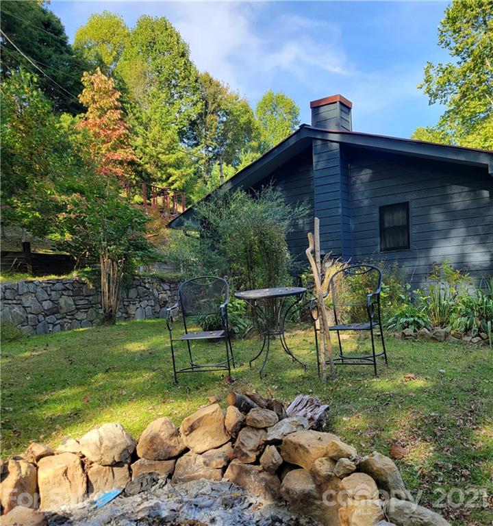 195 Higgins Lane Marshall NC 28753