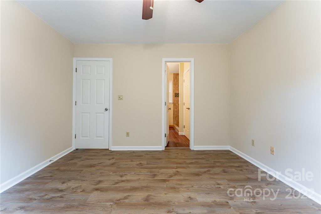 11 Primrose Lane Asheville NC 28805