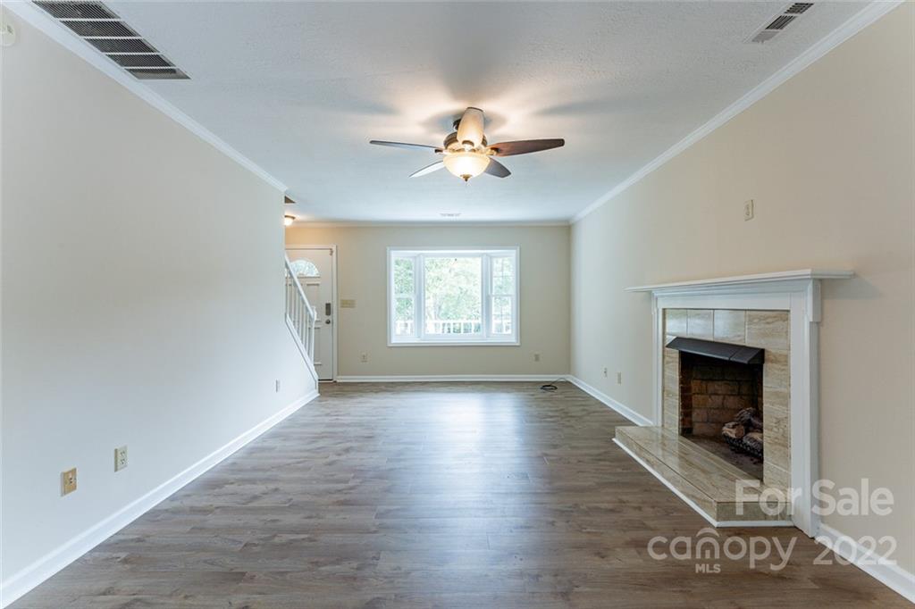 11 Primrose Lane Asheville NC 28805