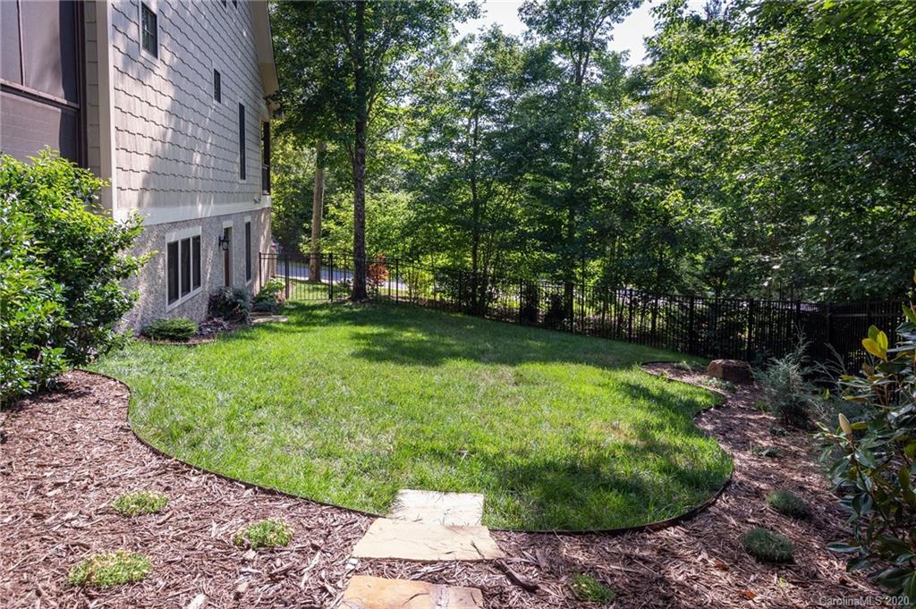 4 Magnolia View Trail Asheville NC 28804