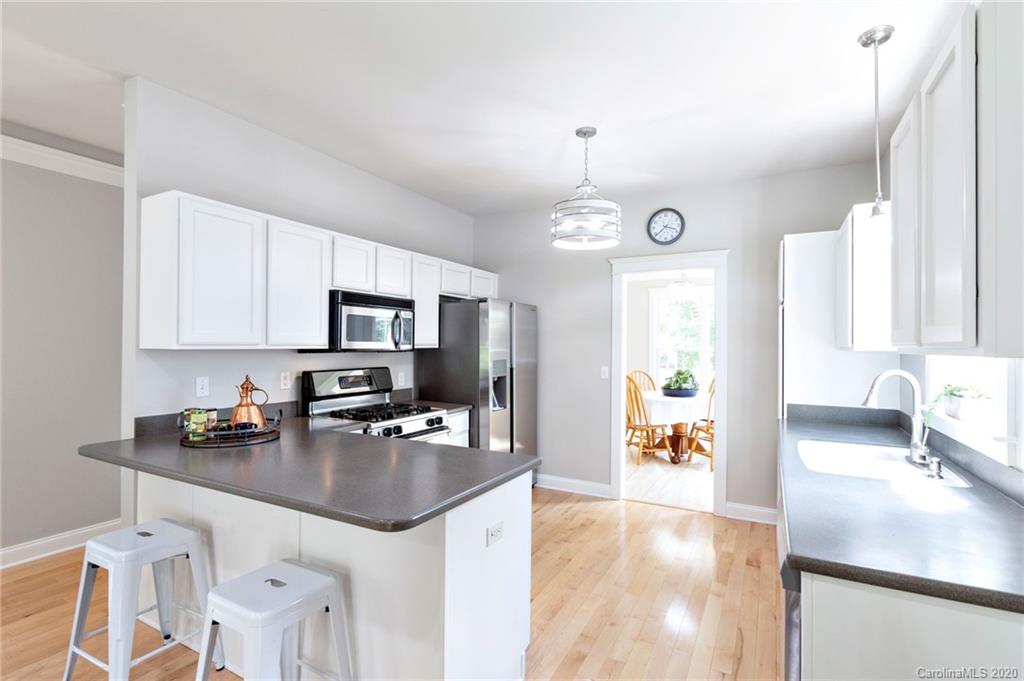 1335 Heathbrook Circle Asheville NC 28803