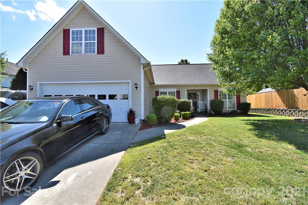 160 N Sunberry Trail Fletcher NC 28732