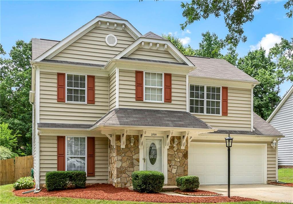 2709 Grosbeak Lane Charlotte NC 28269