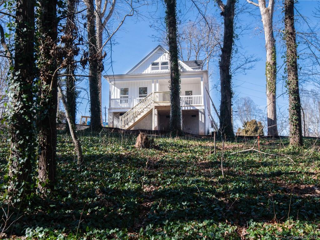 300 Pritchard Road Candler NC 28715