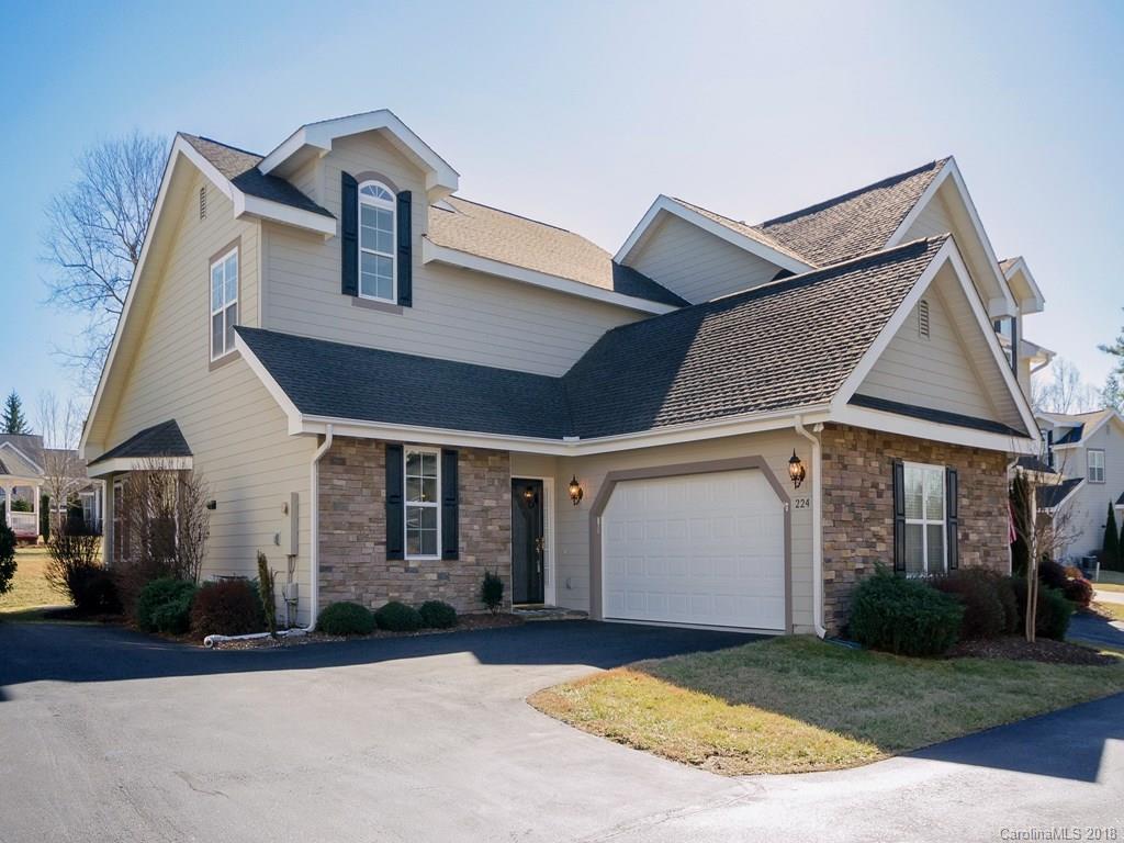 224 Towne Place Drive Hendersonville NC 28792
