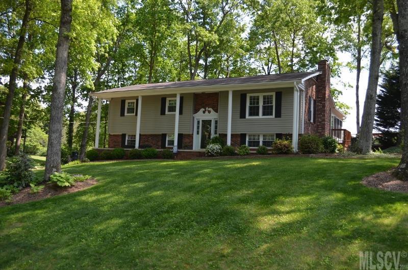 1110 24th Avenue Ne Hickory NC 28601