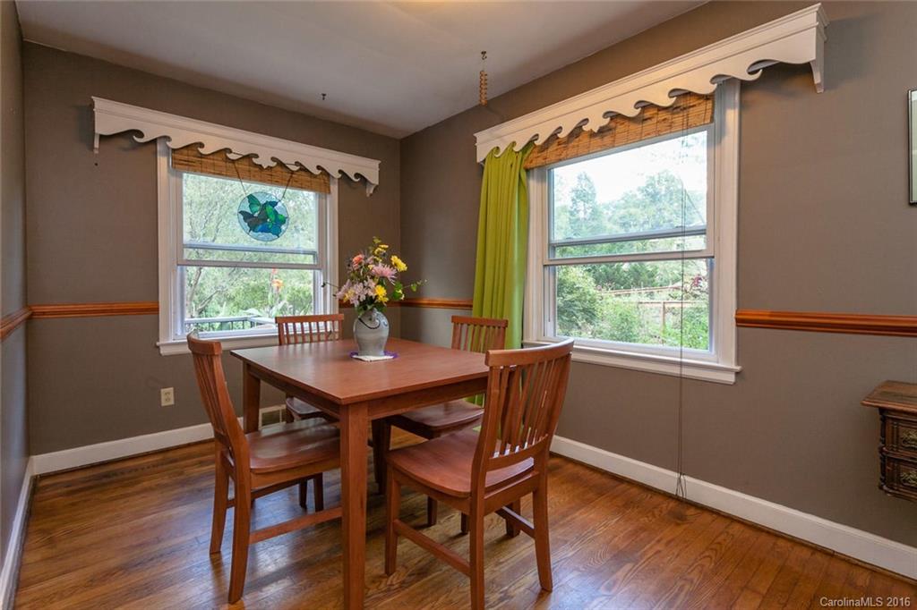 11 Hibriten Drive Asheville NC 28801