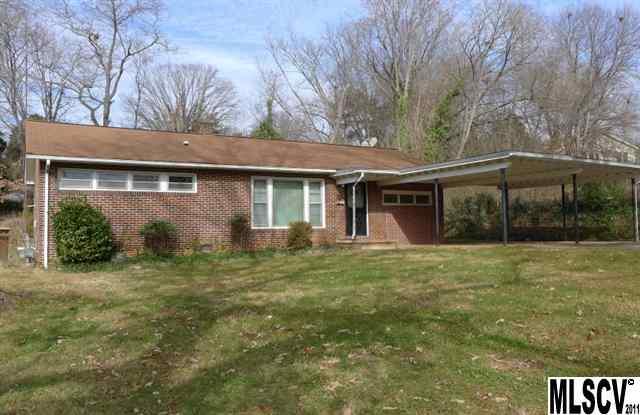249 9th Avenue SE Hickory NC 28602