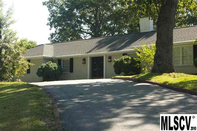 556 N Center Street Hickory NC 28601