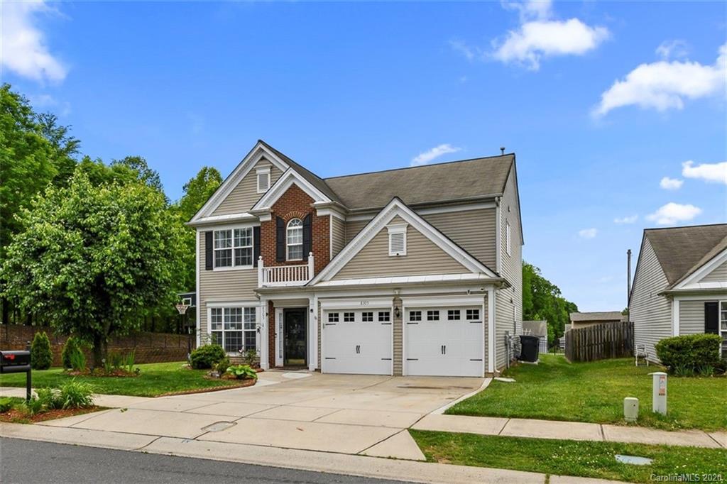 8305 Shinkansen Drive Charlotte NC 28213