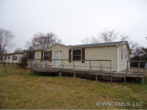 210 Leigh Anne Lane Horse Shoe NC 28742