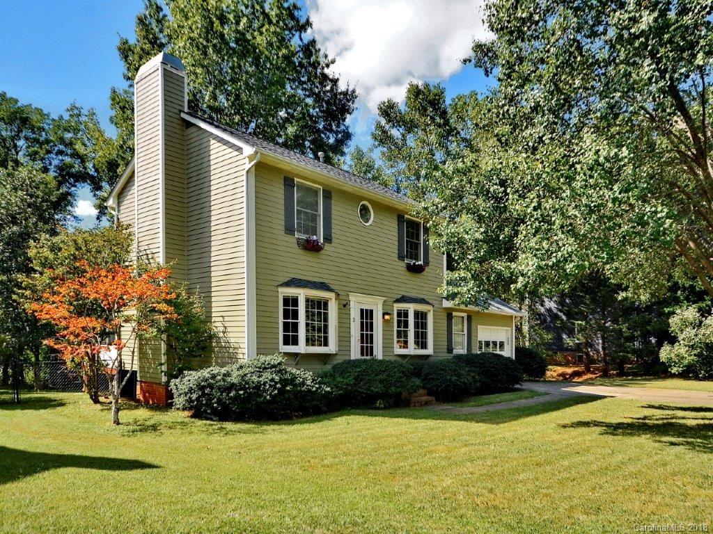 3 Trappers Run Drive Asheville NC 28805