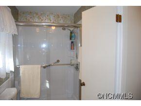 44 Rhododendron Place Asheville NC 28805