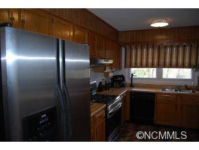 44 Rhododendron Place Asheville NC 28805