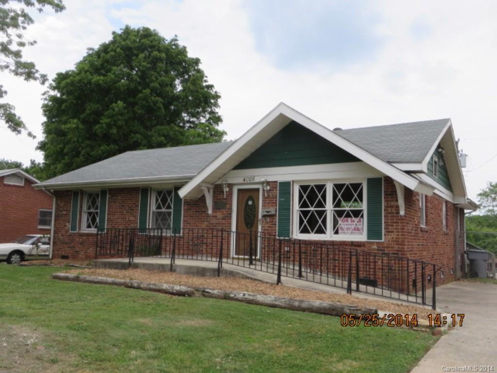 4008 Fieldcrest Road Charlotte NC 28217