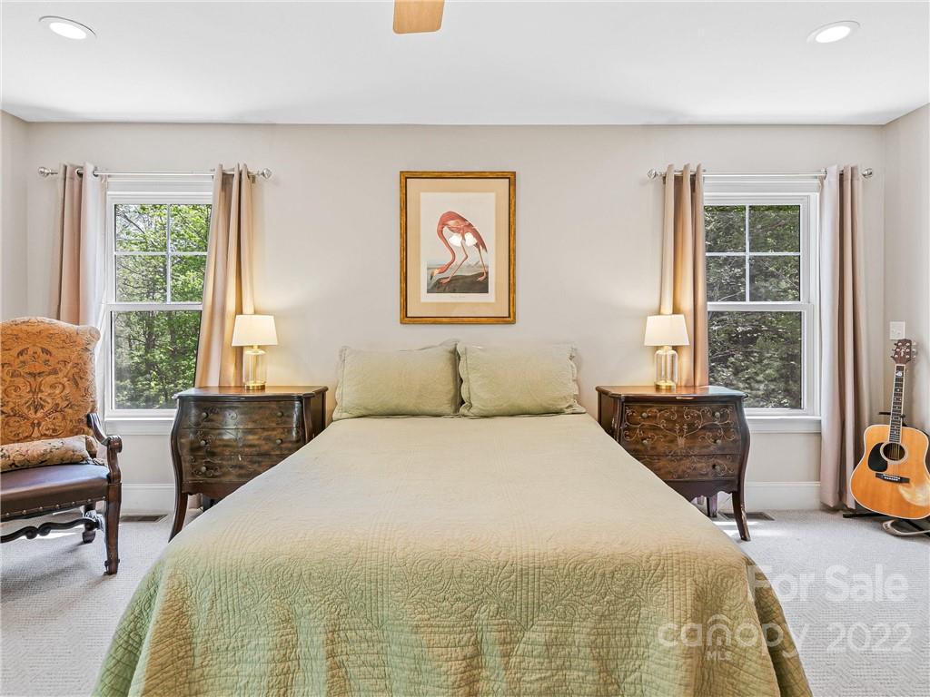 44 Oak Hollow Drive Asheville NC 28805