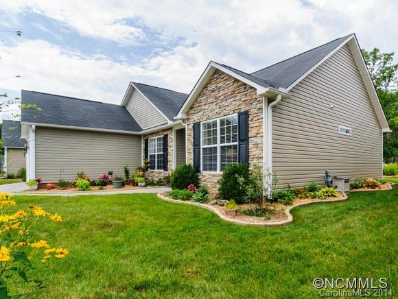 7 Hollow Crest Way Arden NC 28704