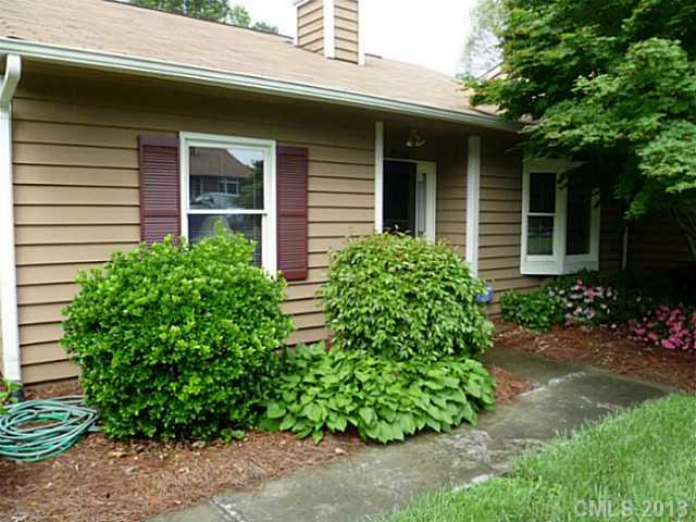 8338 Summerglen Circle Charlotte NC 28227