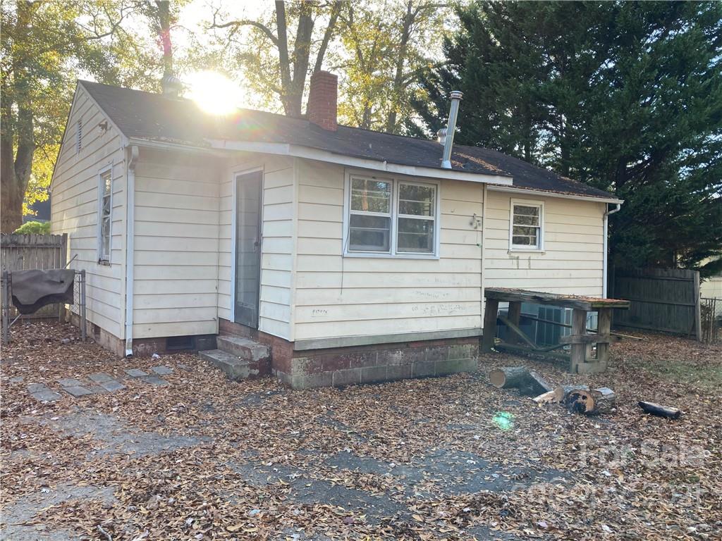 1236 Morgan Street Gastonia NC 28054